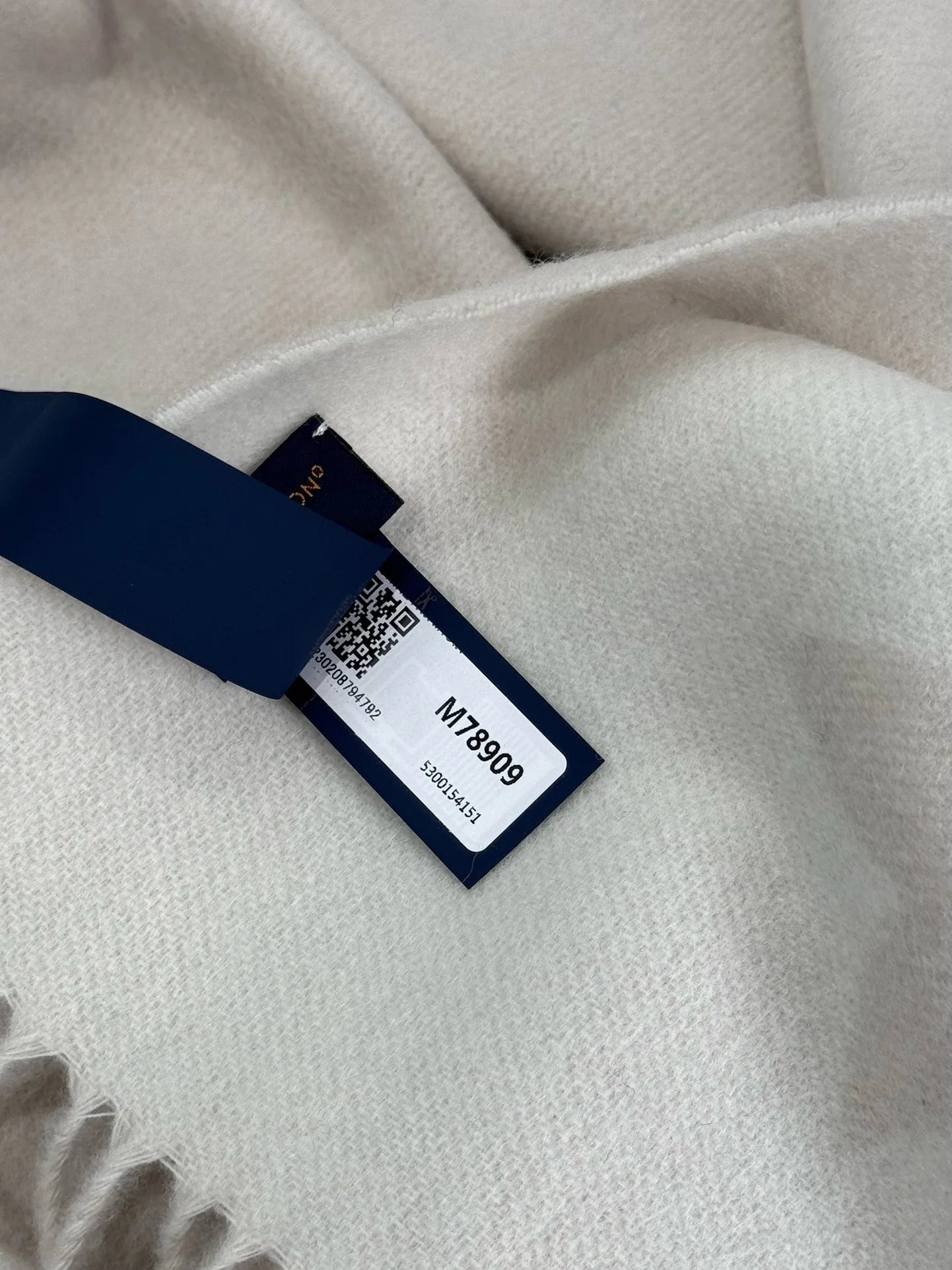 LV SCARF