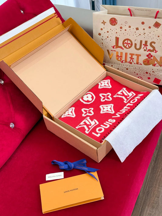 LV SCARF