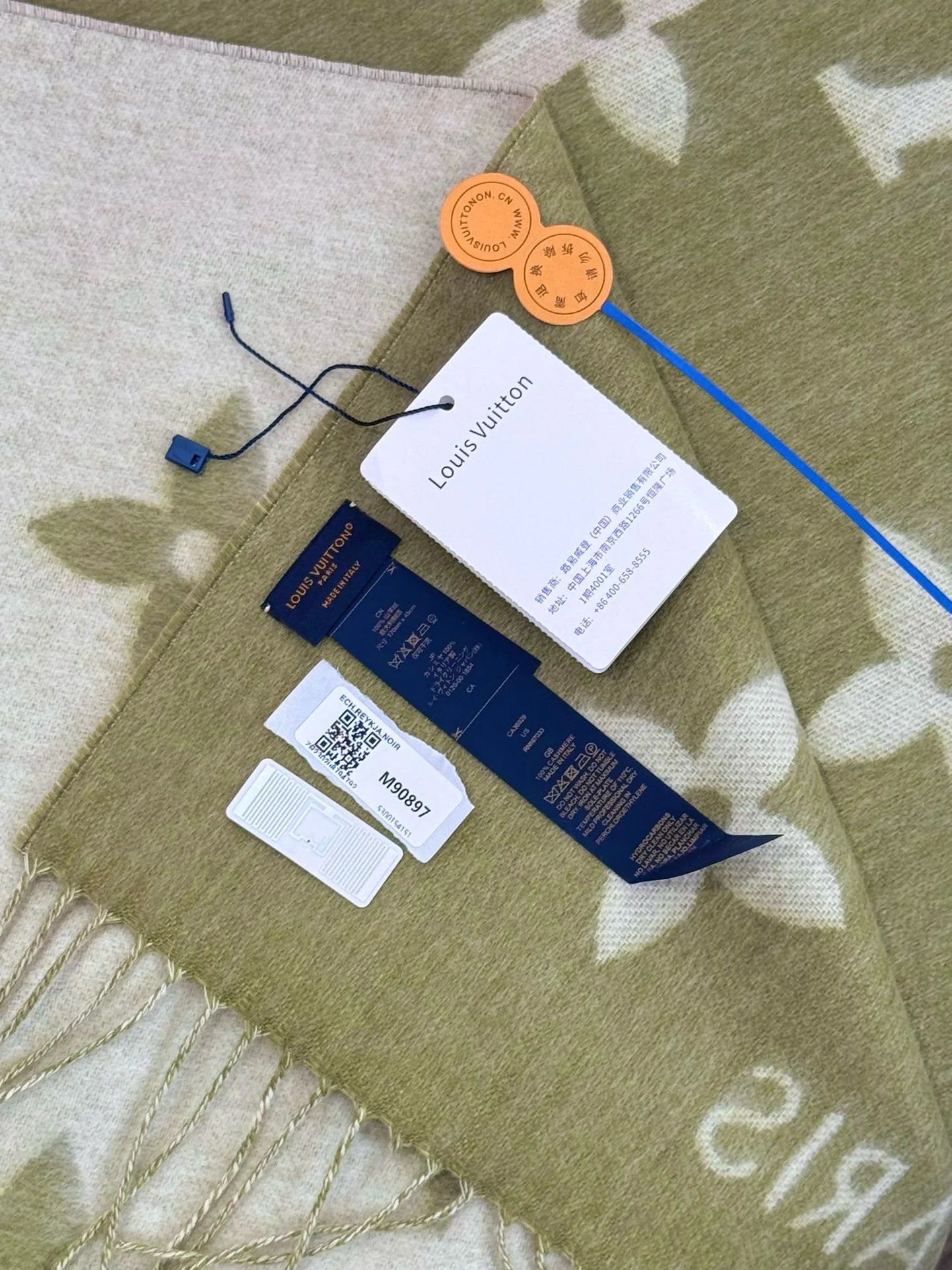 LV SCARF