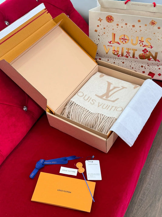 LV SCARF