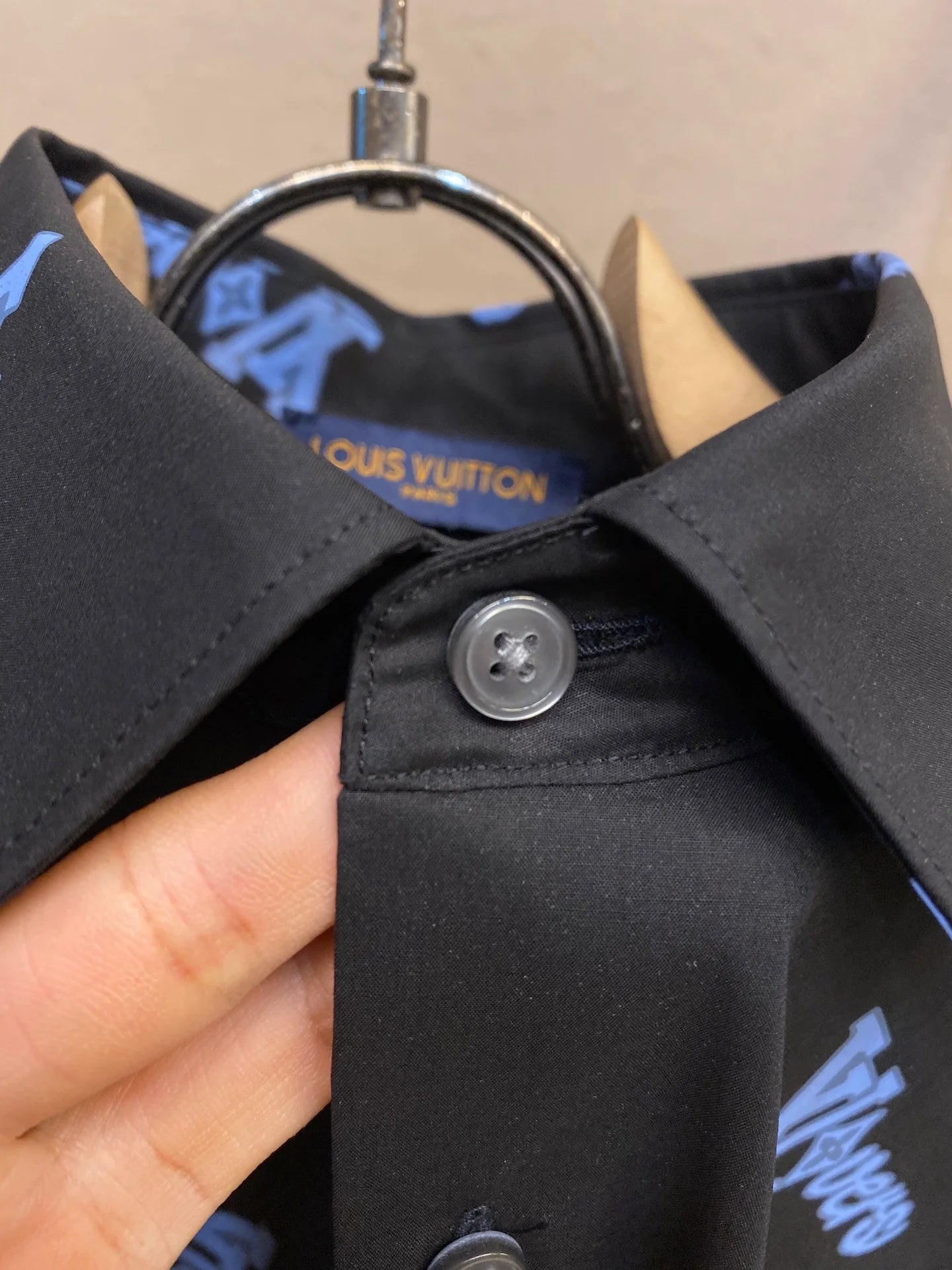 LV SHIRT