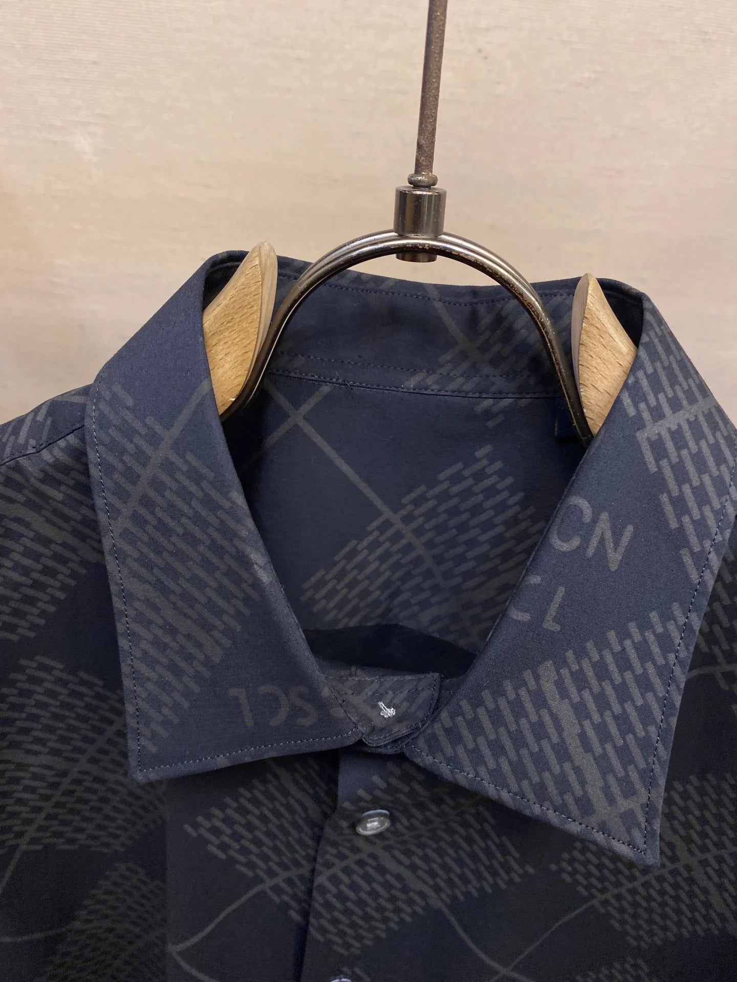 LV SHIRT