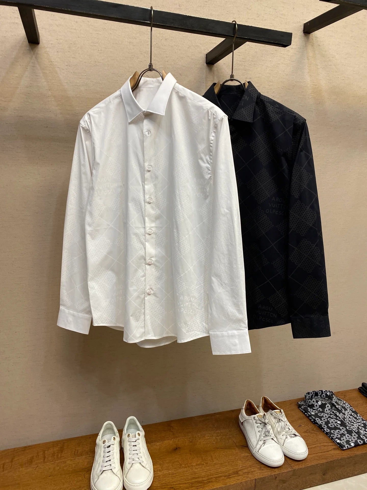 LV SHIRT