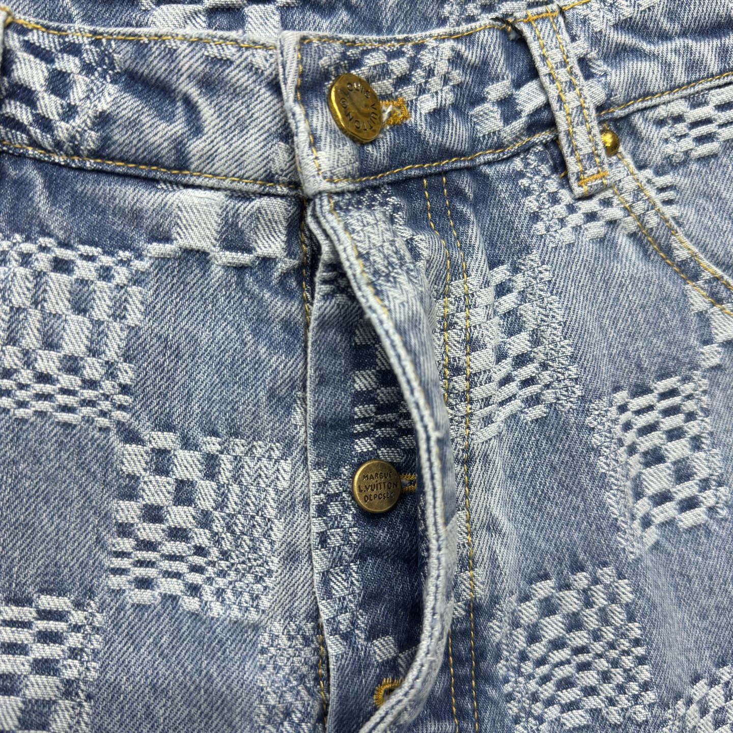 LV SHORTS