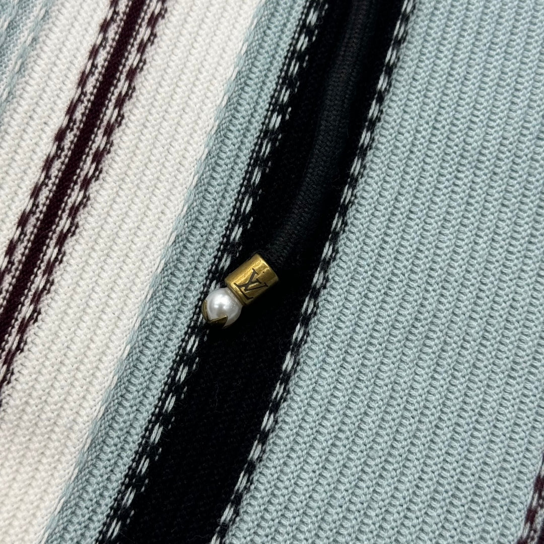 LV SHORTS