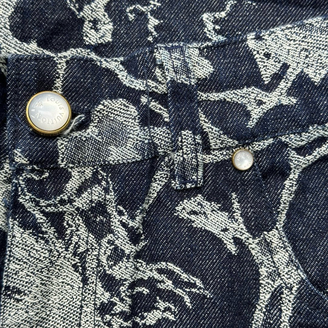 LV SHORTS