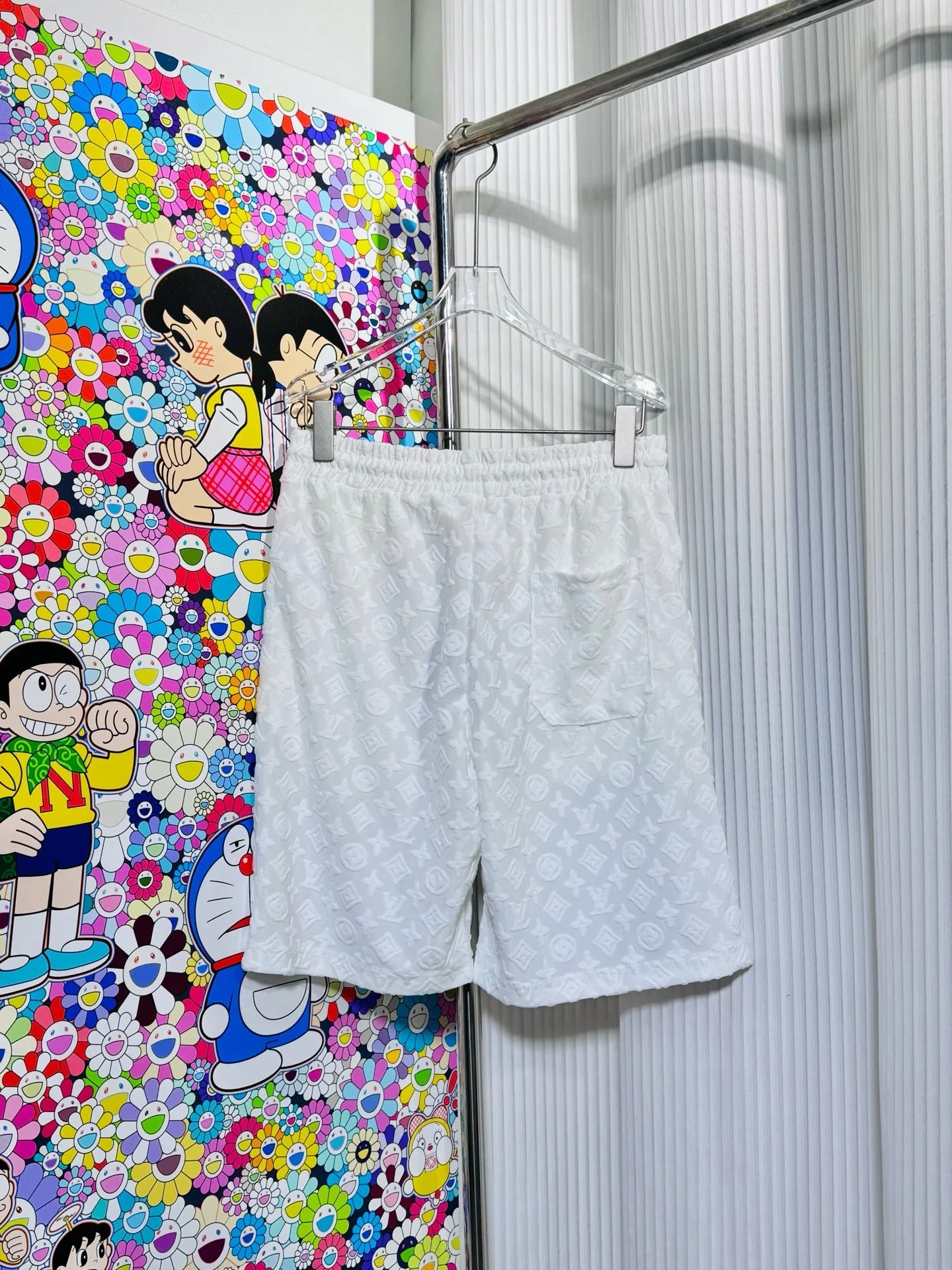 LV SHORTS