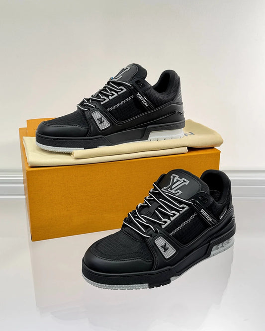 LV SNEAKER