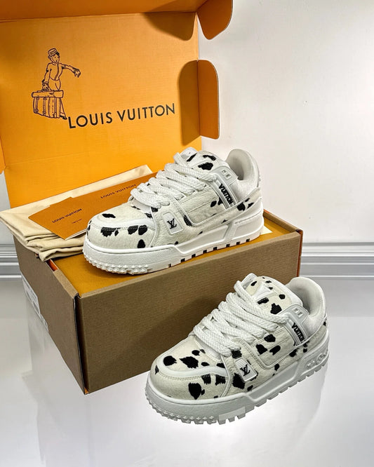 LV SNEAKER