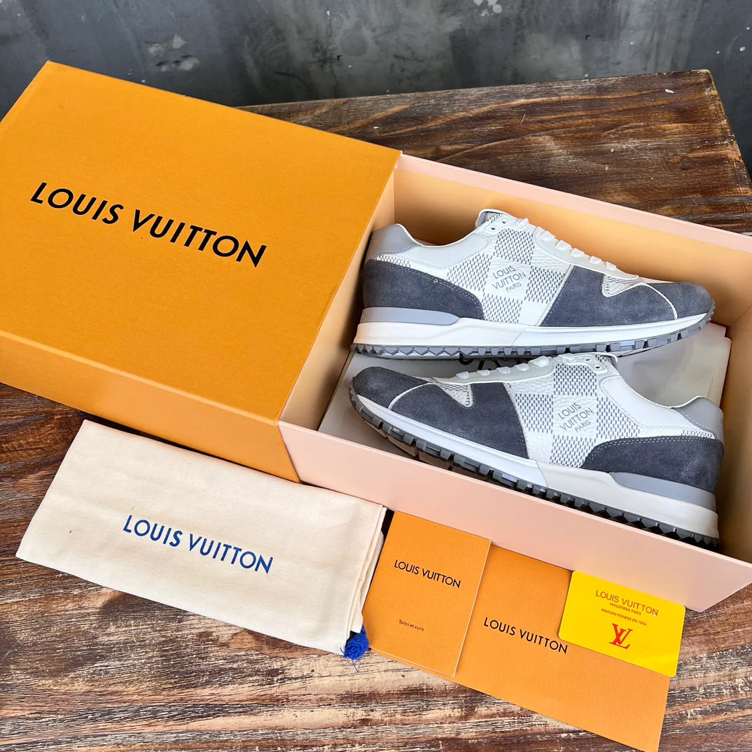 LV SNEAKER