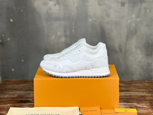 LV SNEAKER