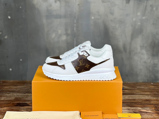 LV SNEAKER
