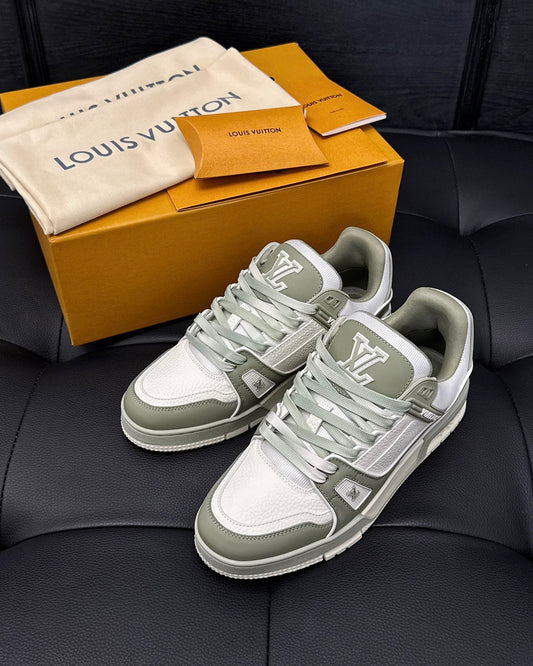 LV SNEAKER