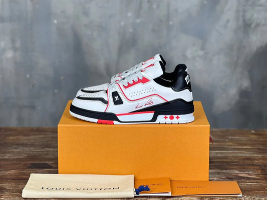 LV SNEAKER
