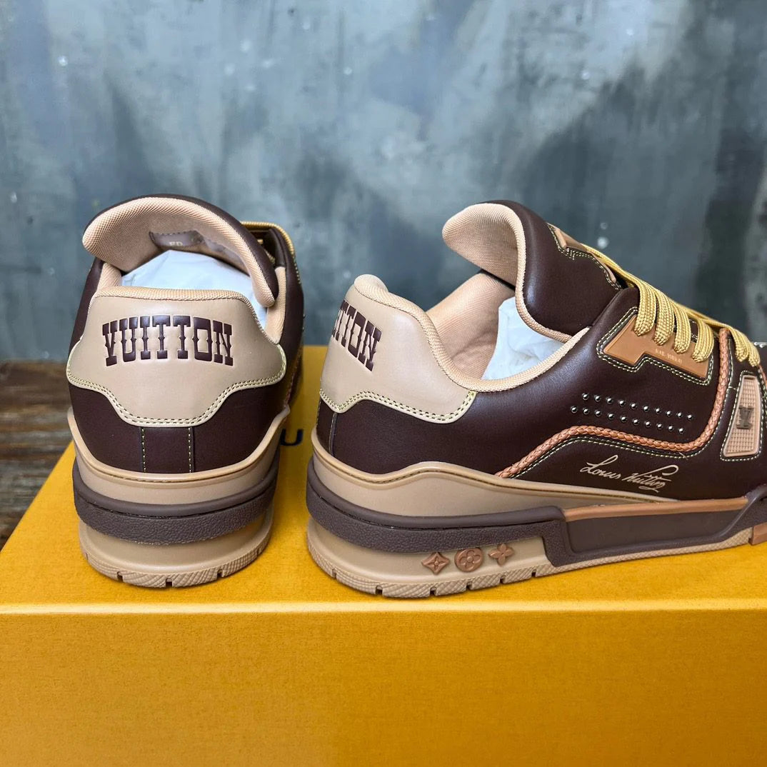 LV SNEAKER