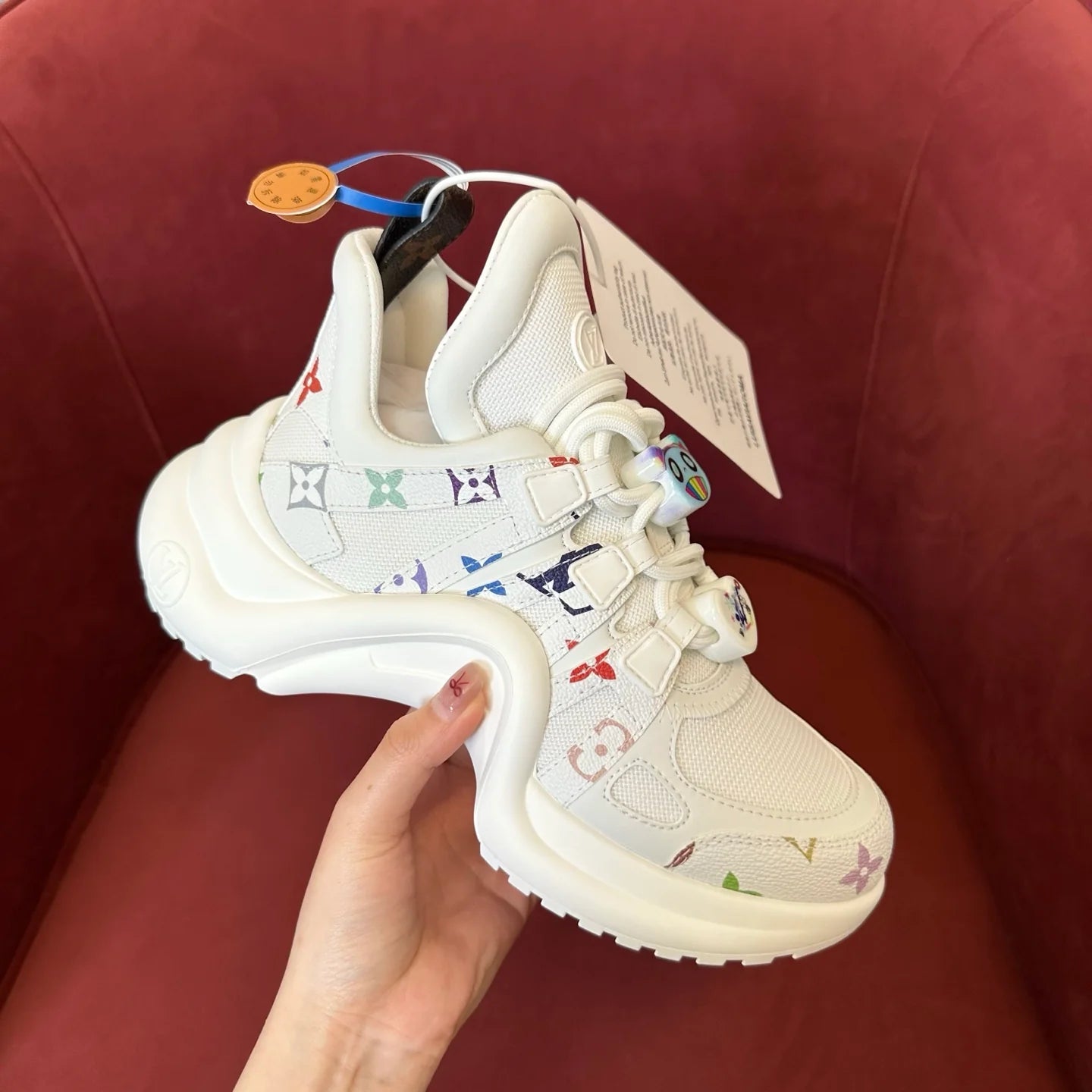 LV SNEAKER