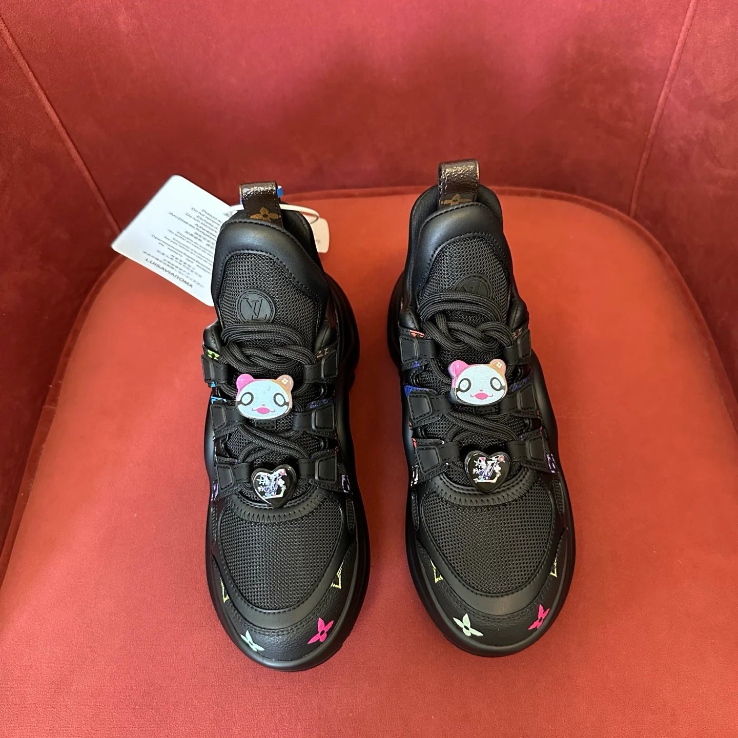 LV SNEAKER