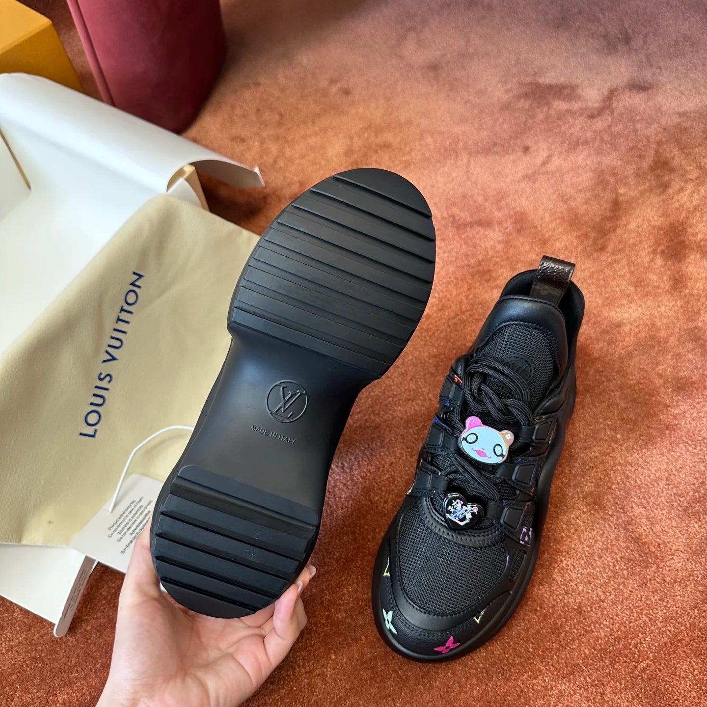 LV SNEAKER