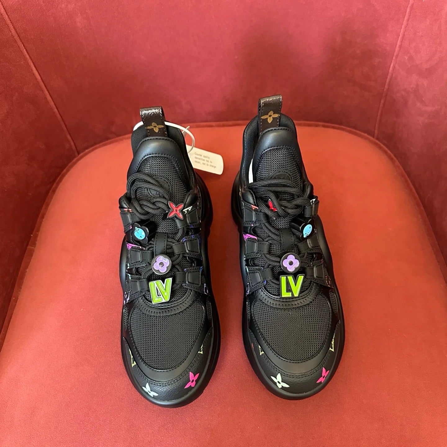 LV SNEAKER
