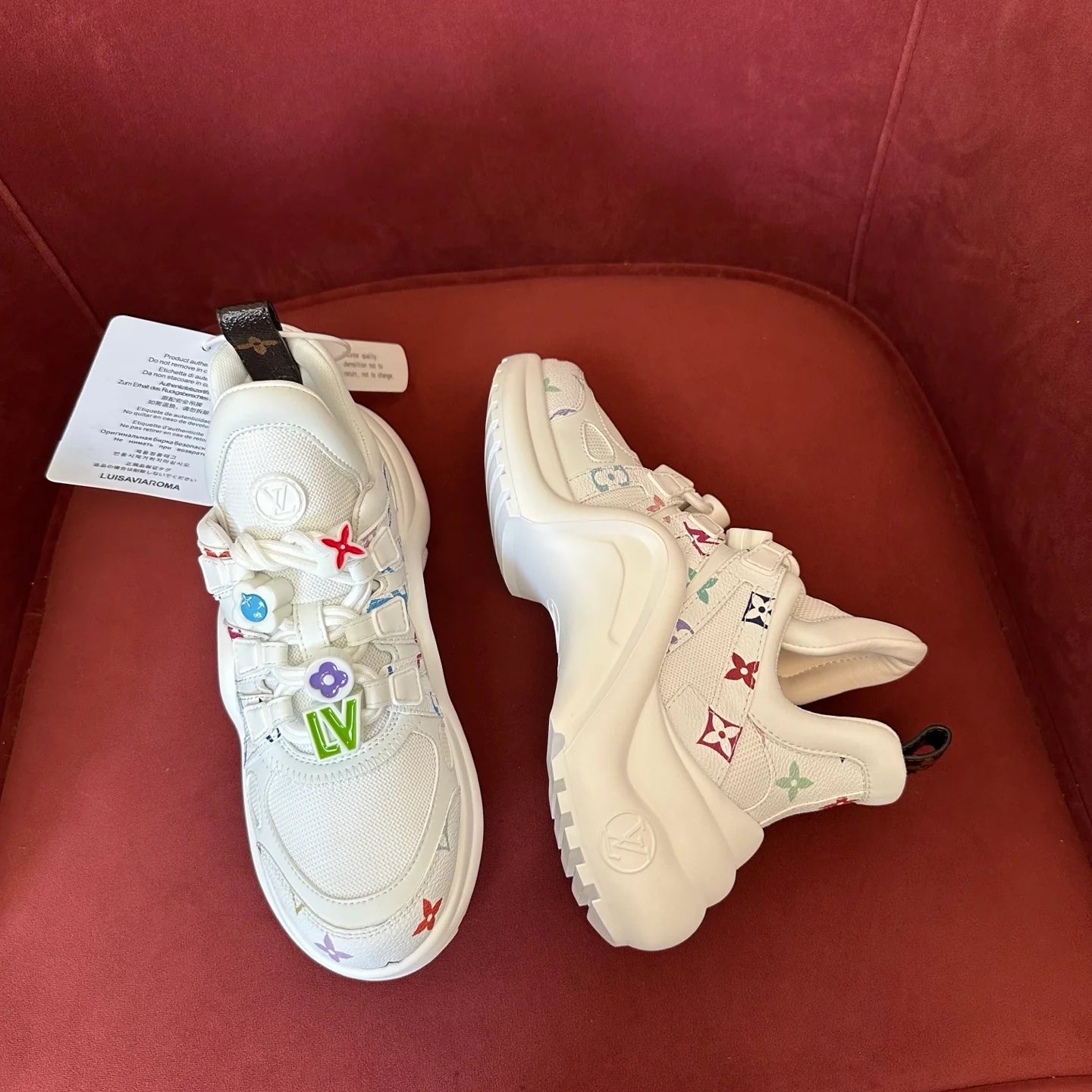 LV SNEAKER