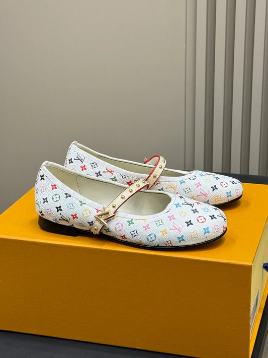 LV SNEAKER