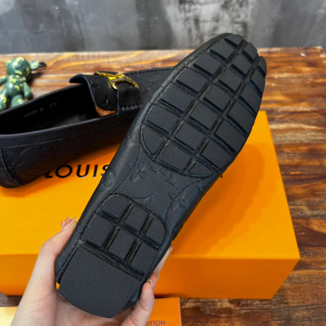 LV SNEAKER