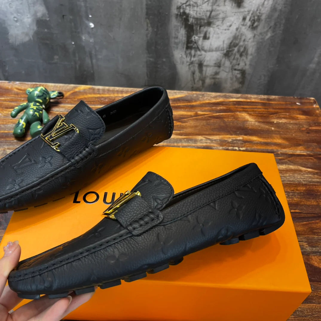 LV SNEAKER