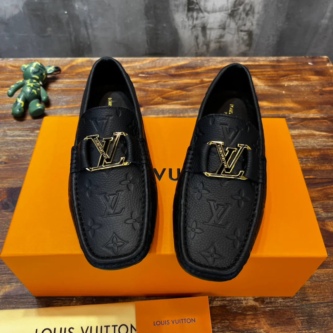 LV SNEAKER
