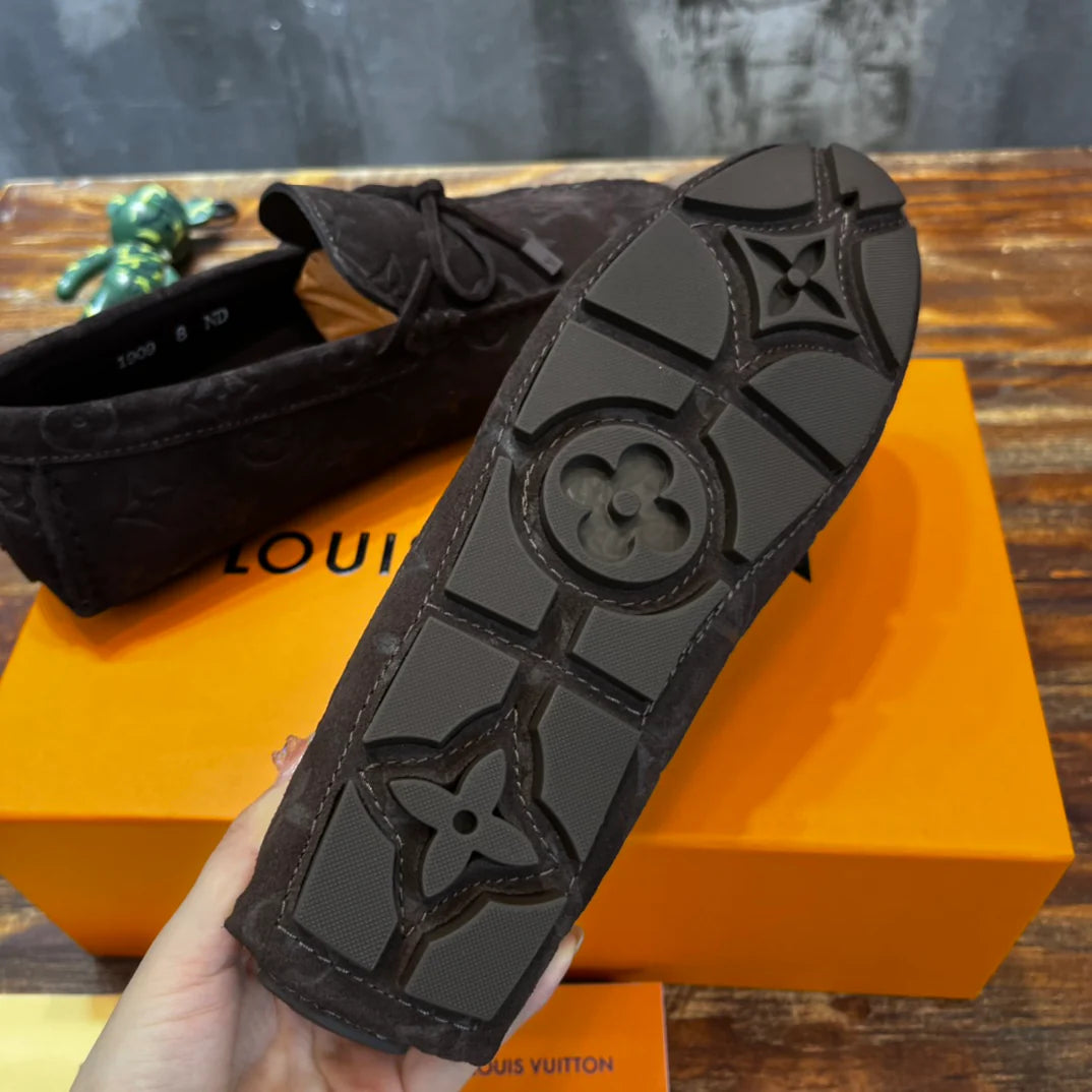 LV SNEAKER