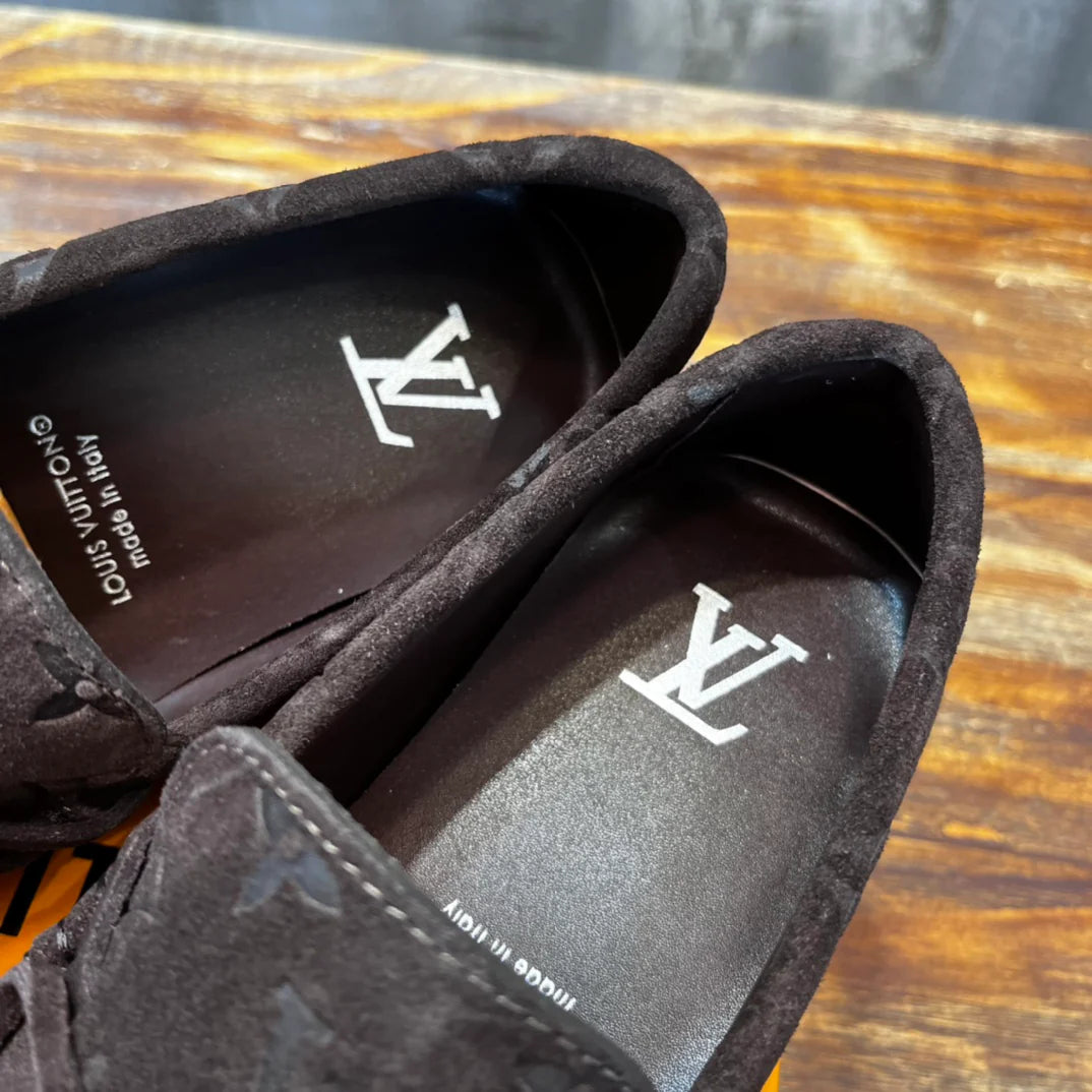 LV SNEAKER