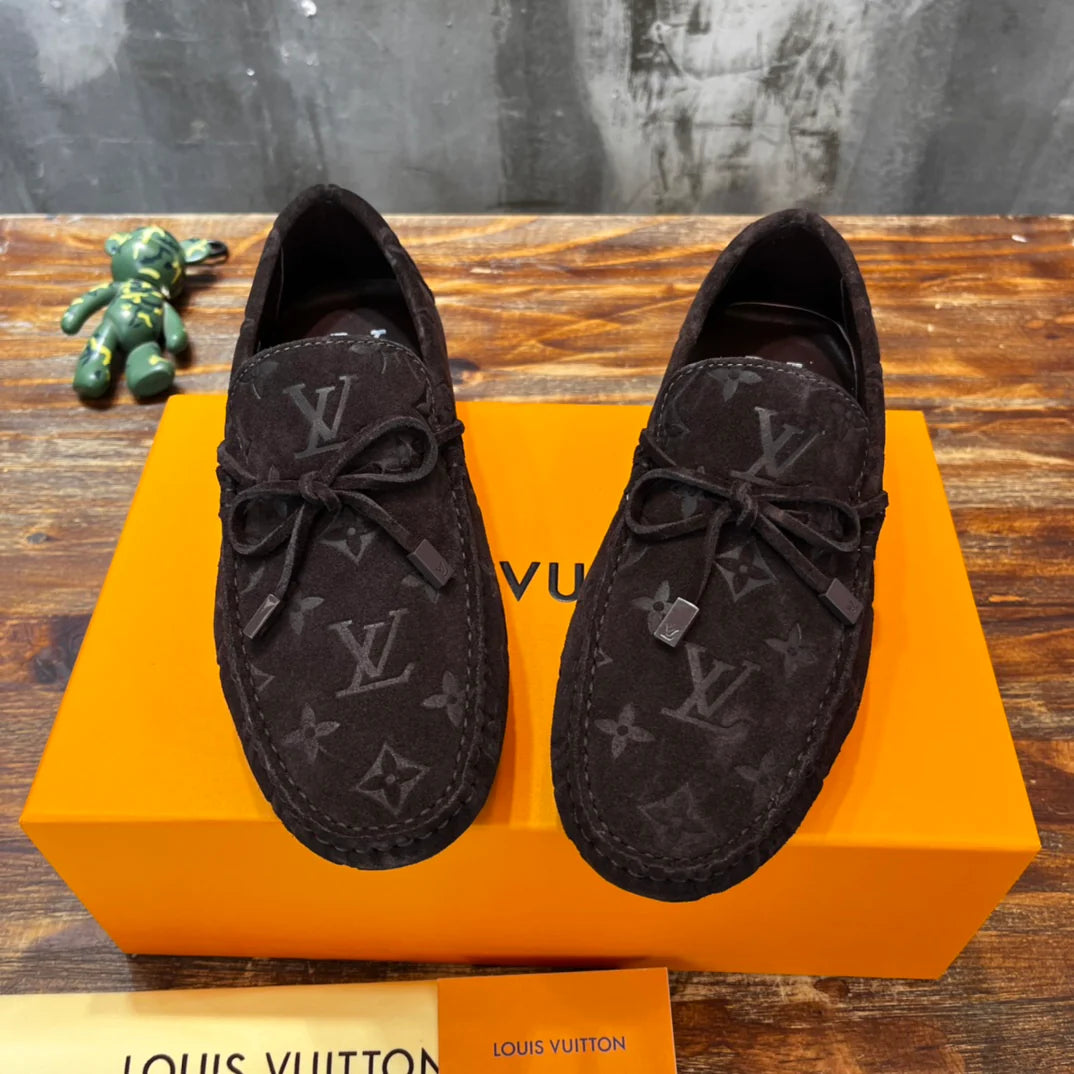 LV SNEAKER