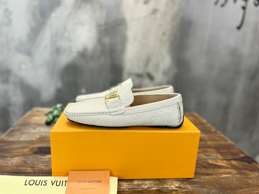 LV SNEAKER