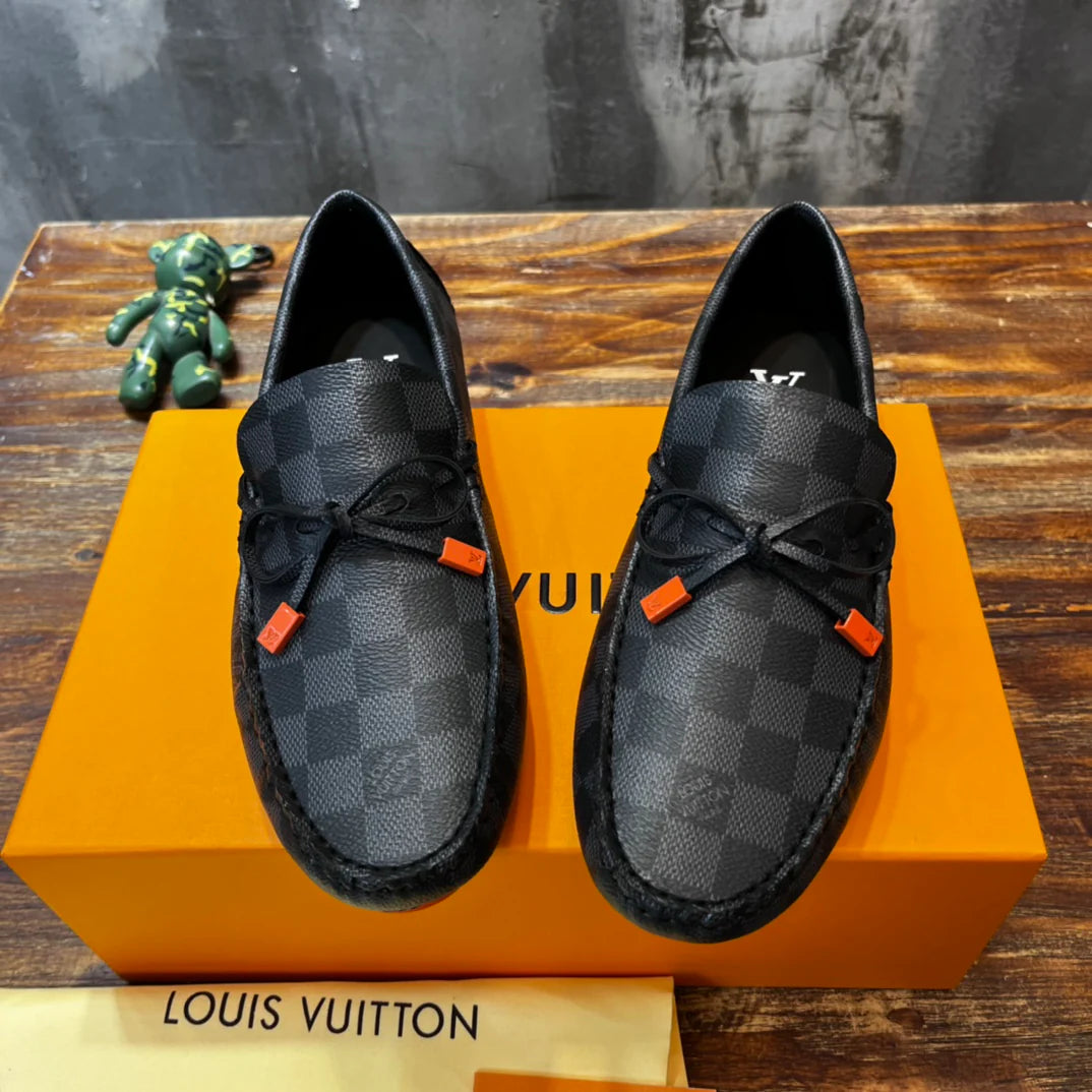 LV SNEAKER