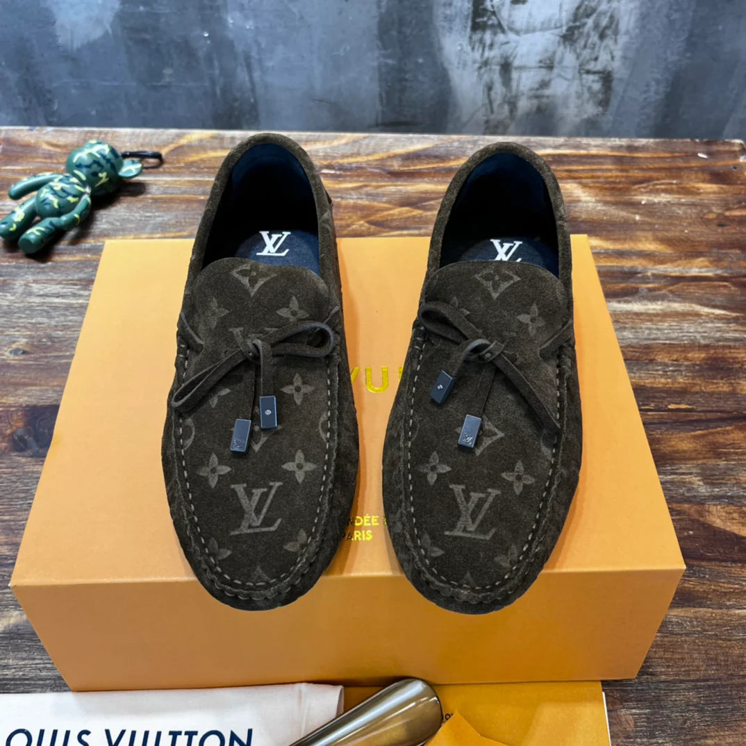 LV SNEAKER