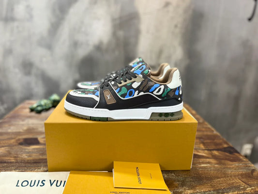 LV SNEAKER