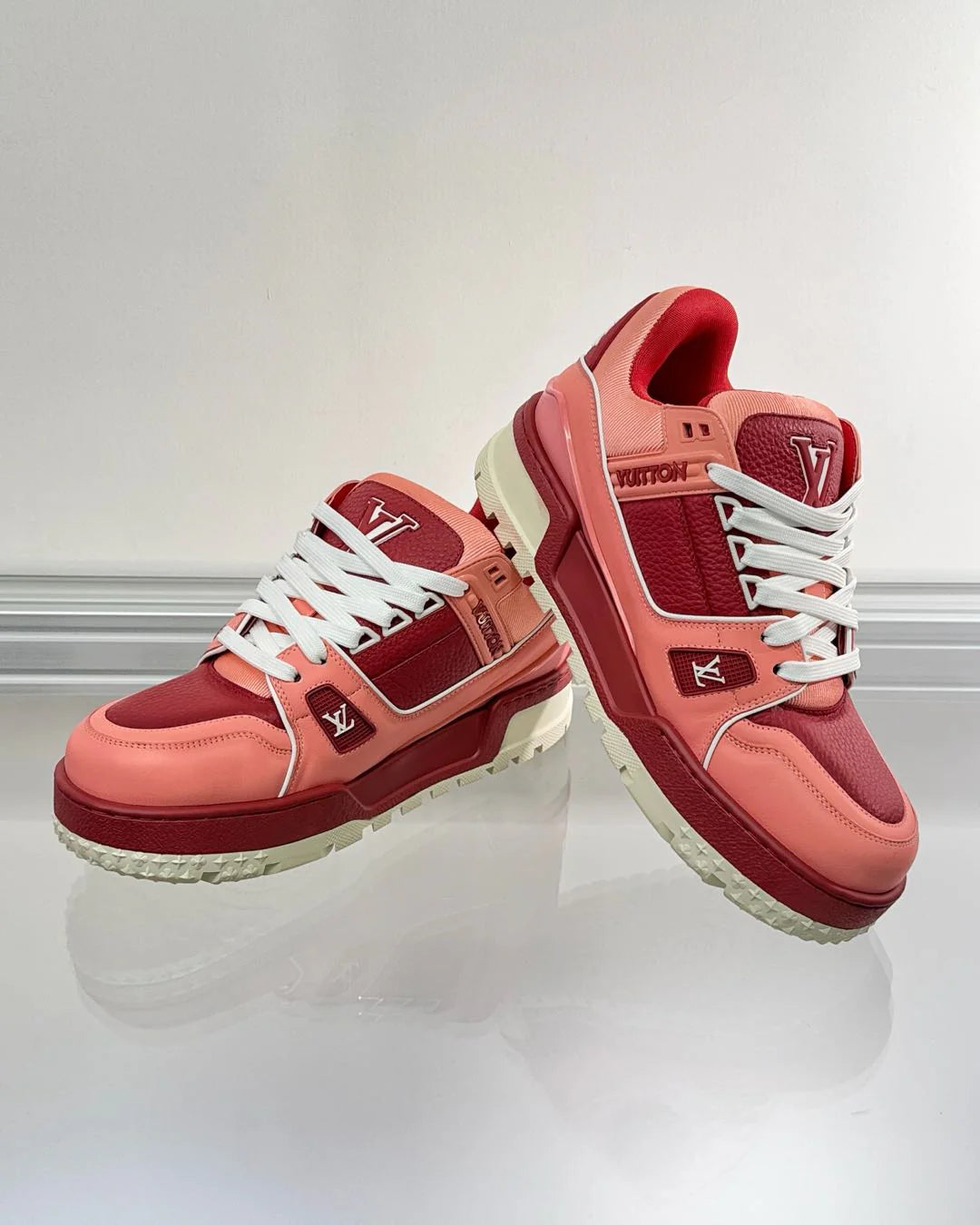 LV SNEAKER