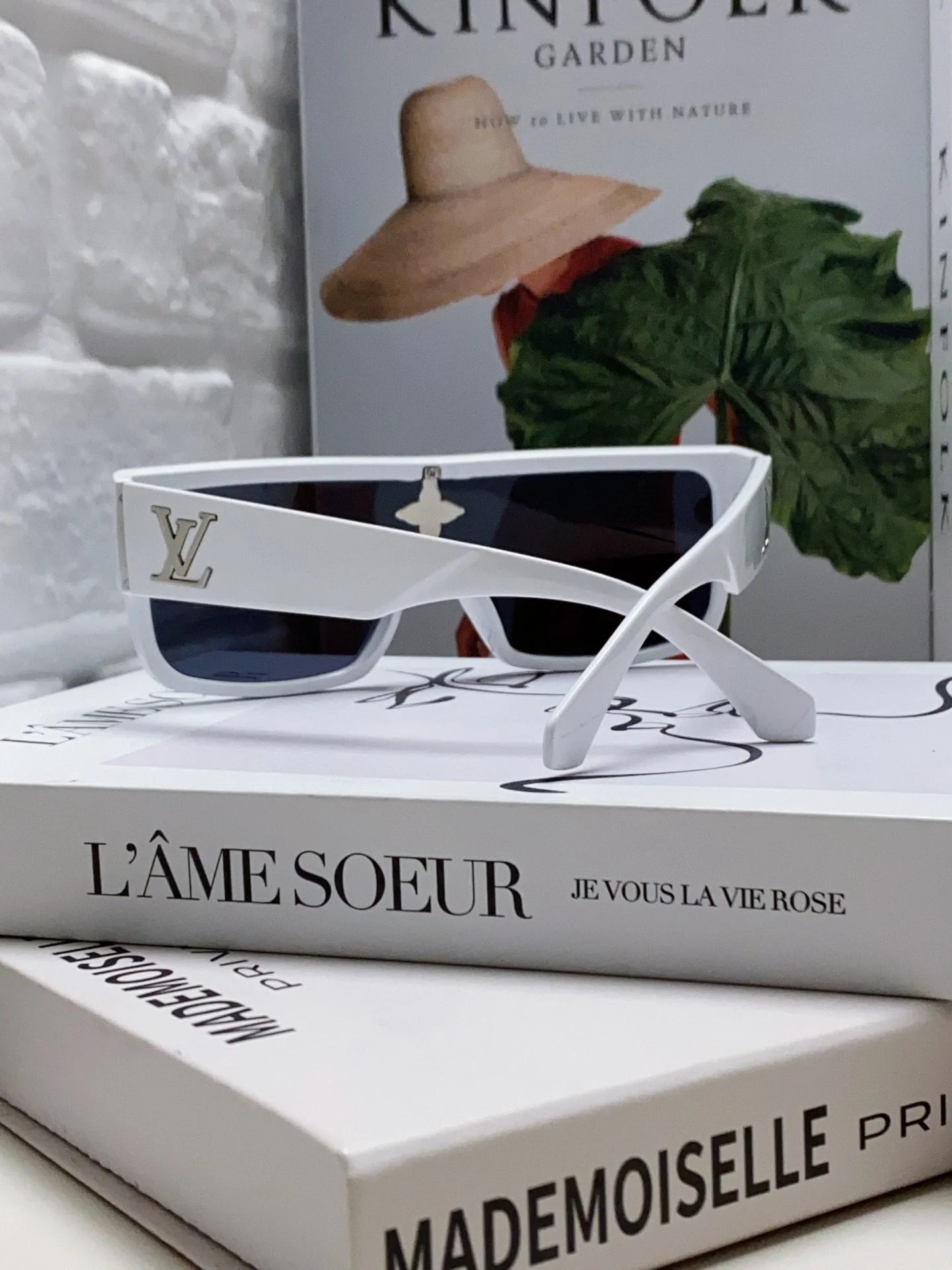 LV SUNGLASSES