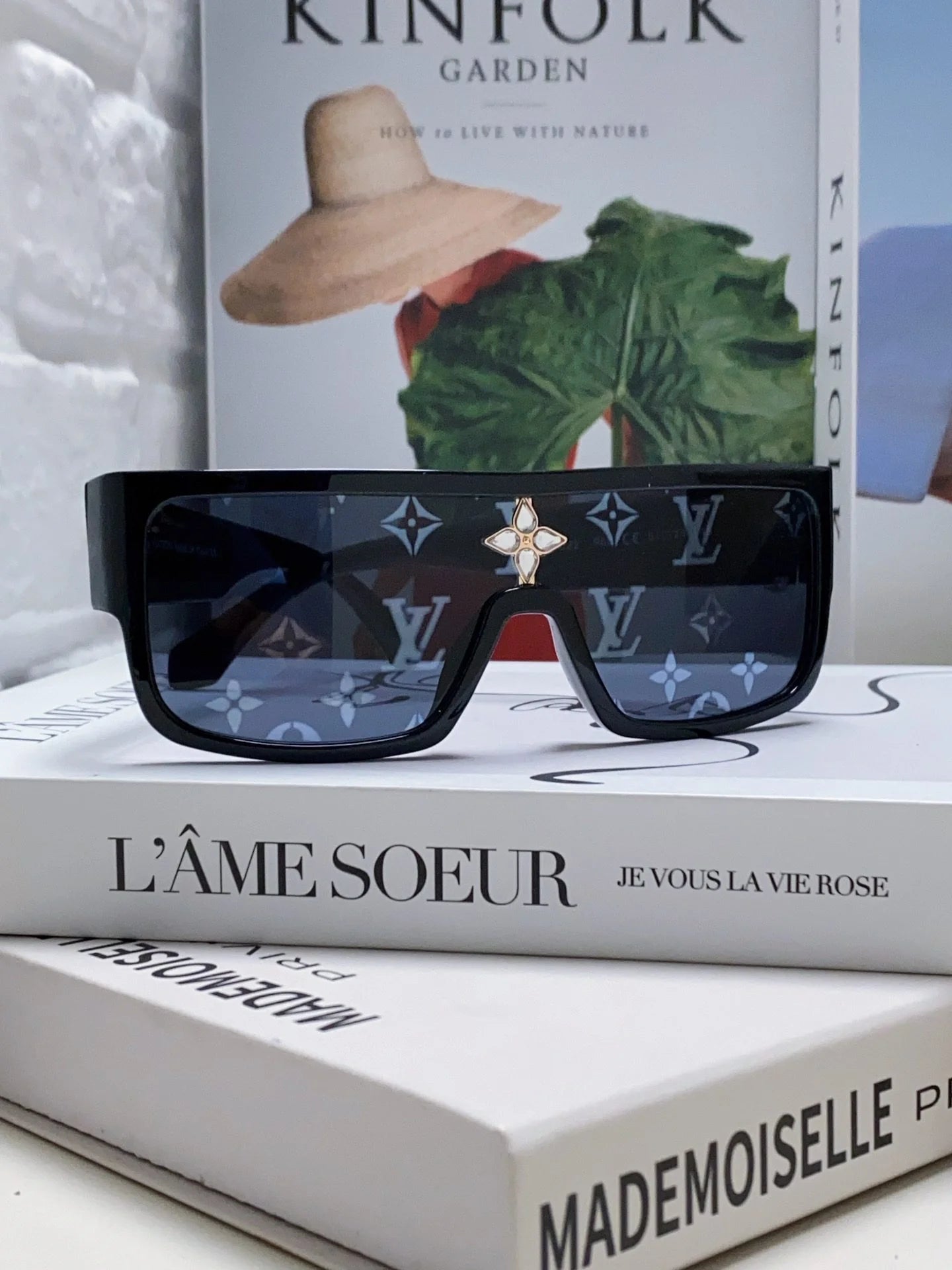 LV SUNGLASSES