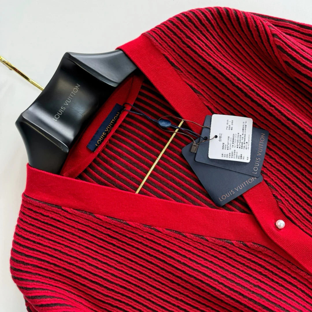 LV SWEATER