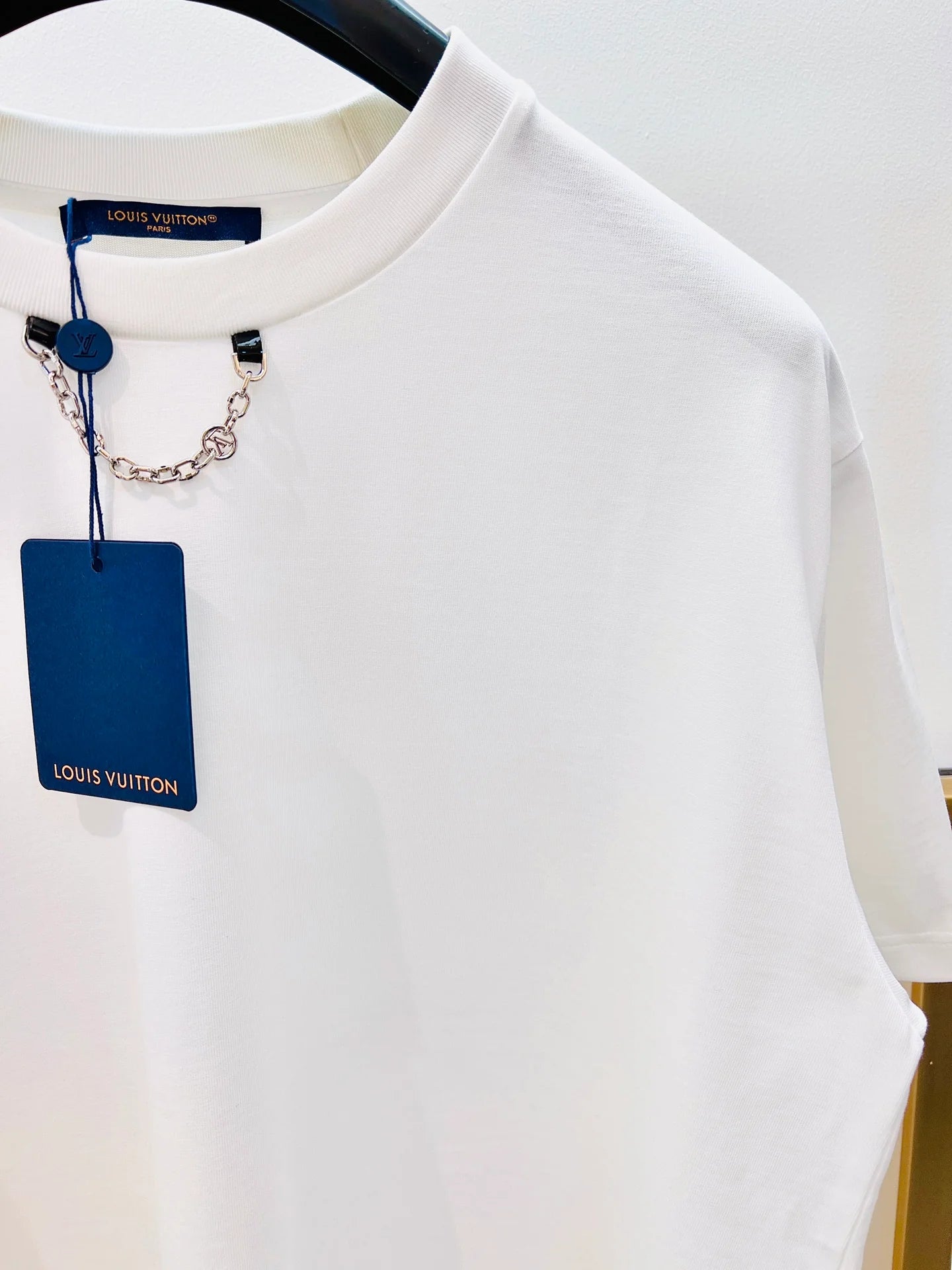 LV TSHIRT