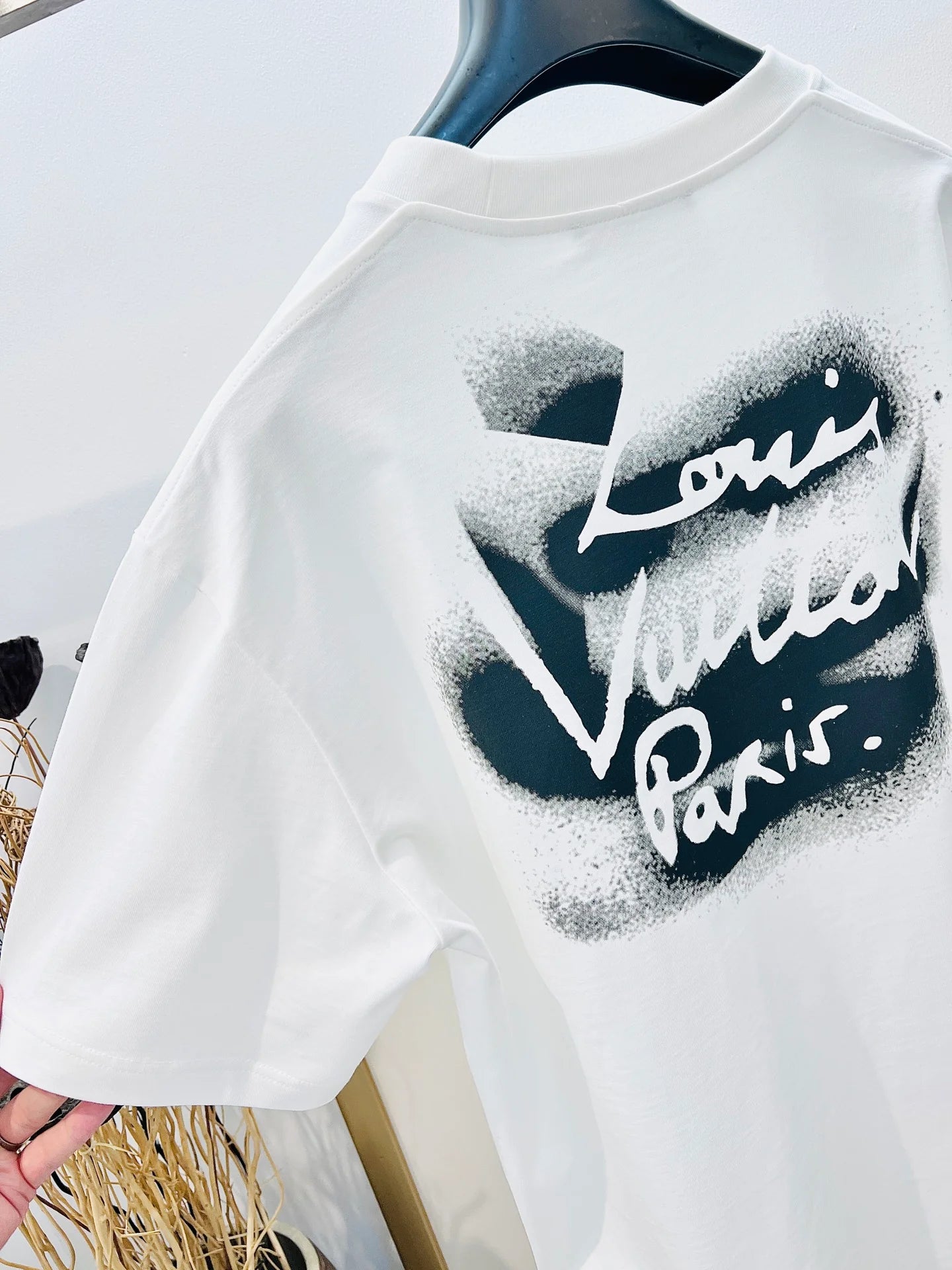 LV TSHIRT