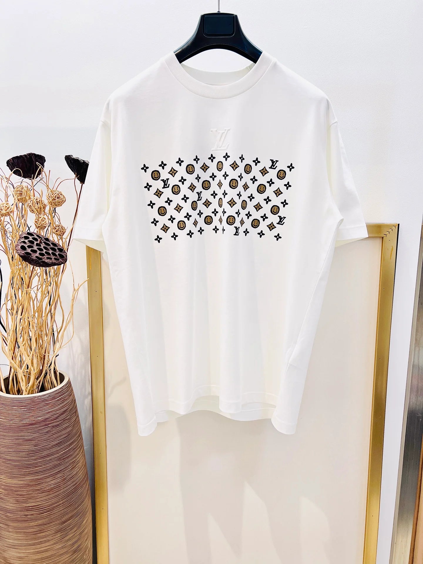 LV TSHIRT