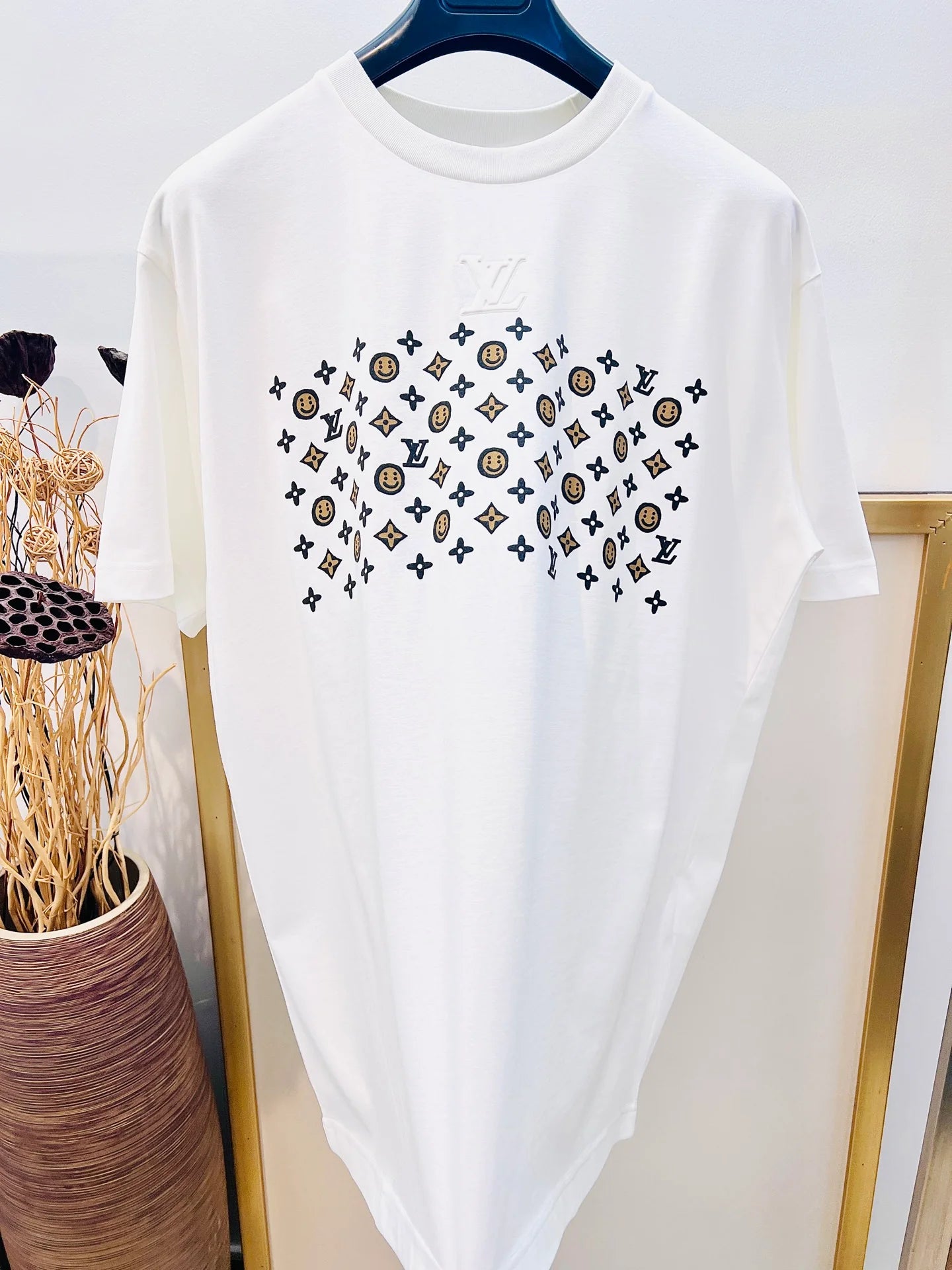 LV TSHIRT