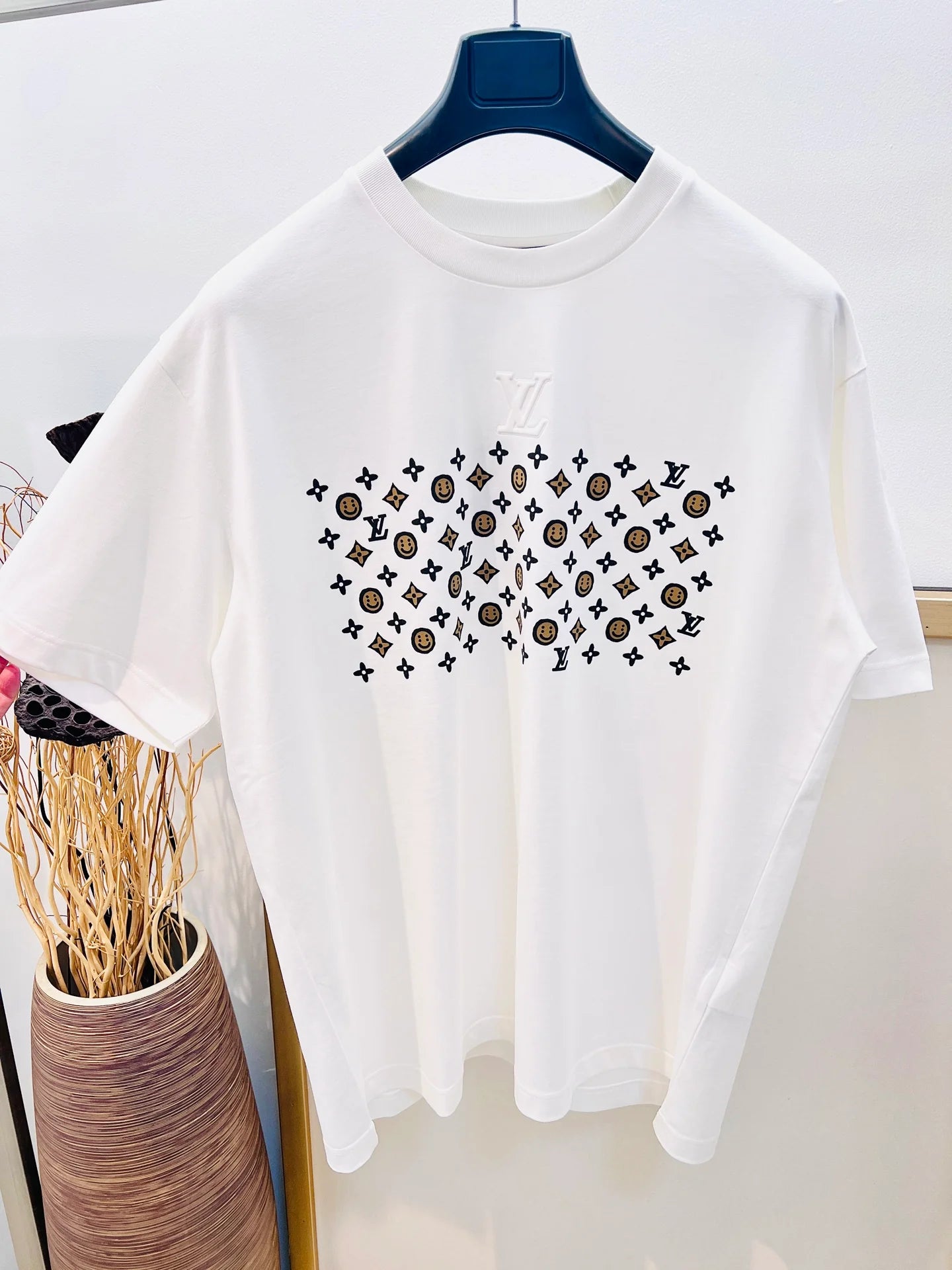 LV TSHIRT