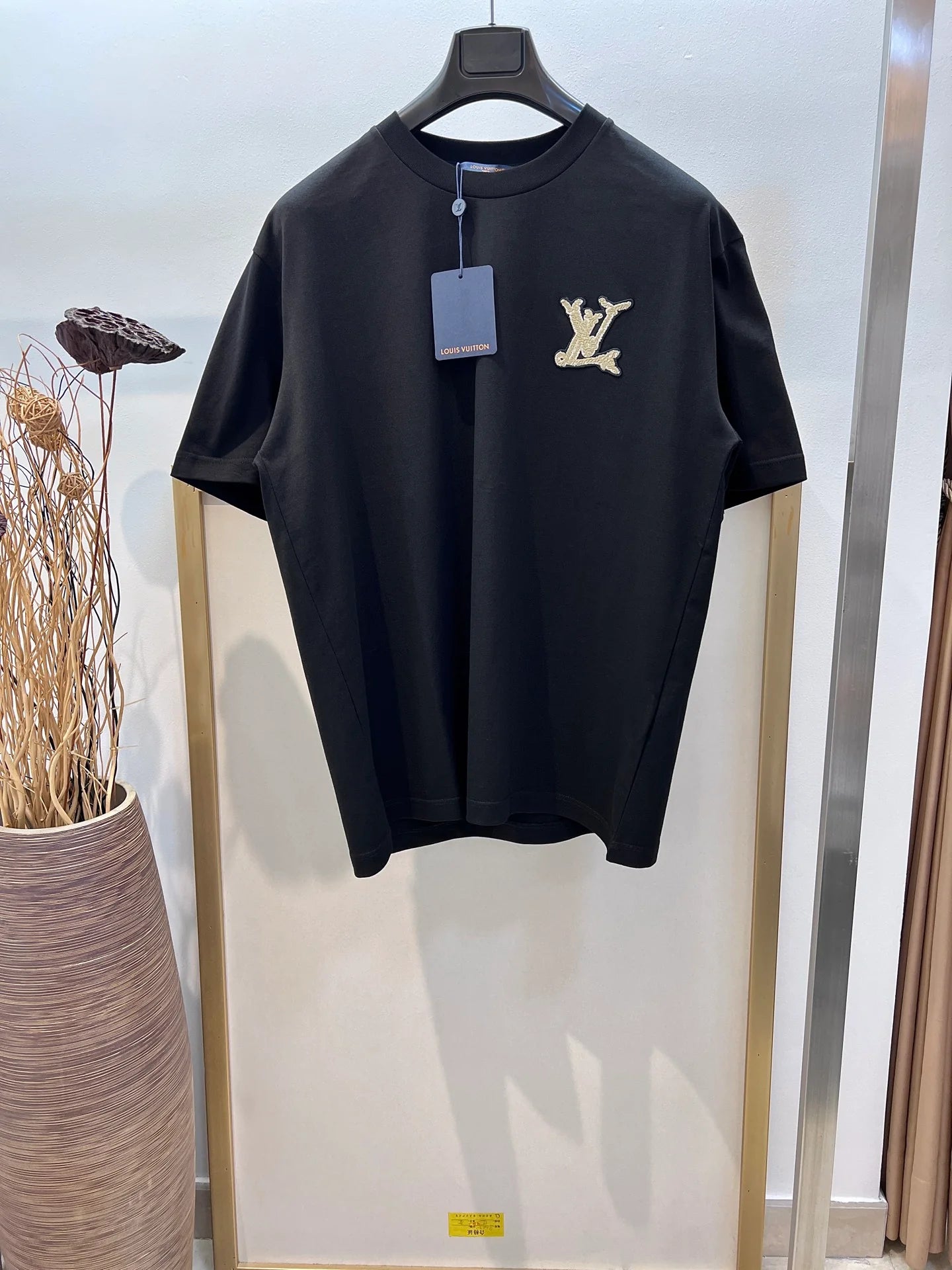 LV TSHIRT