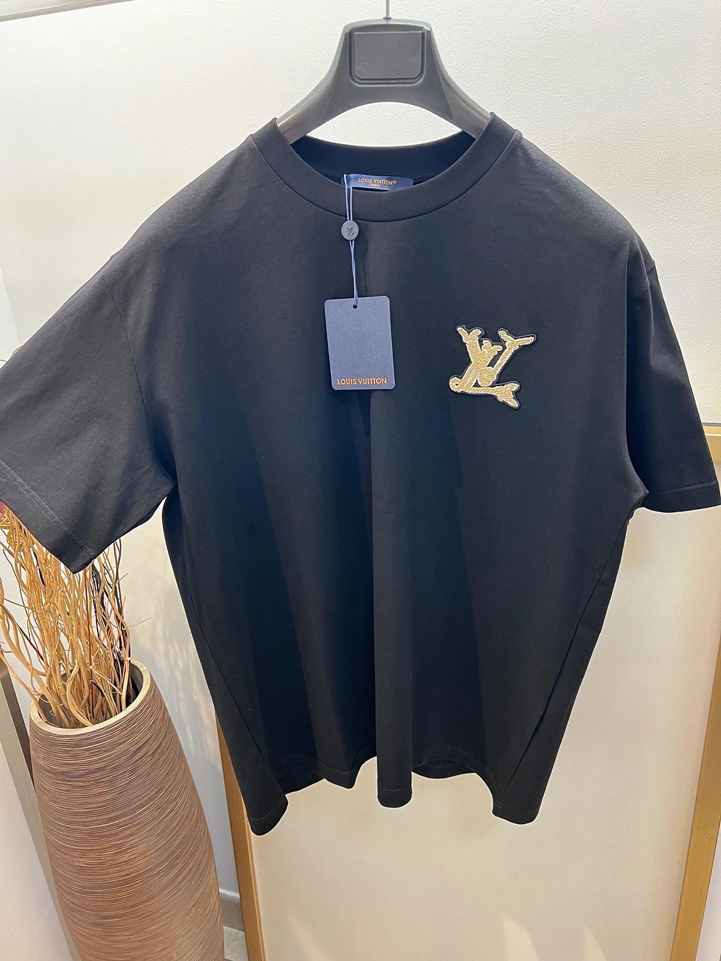 LV TSHIRT