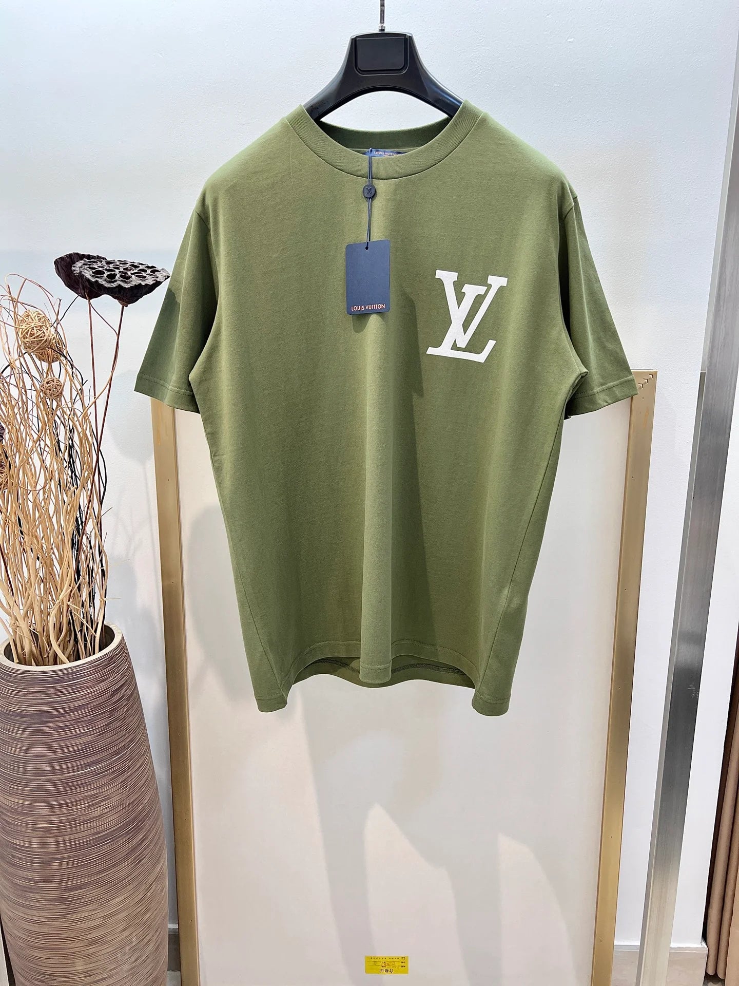 LV TSHIRT