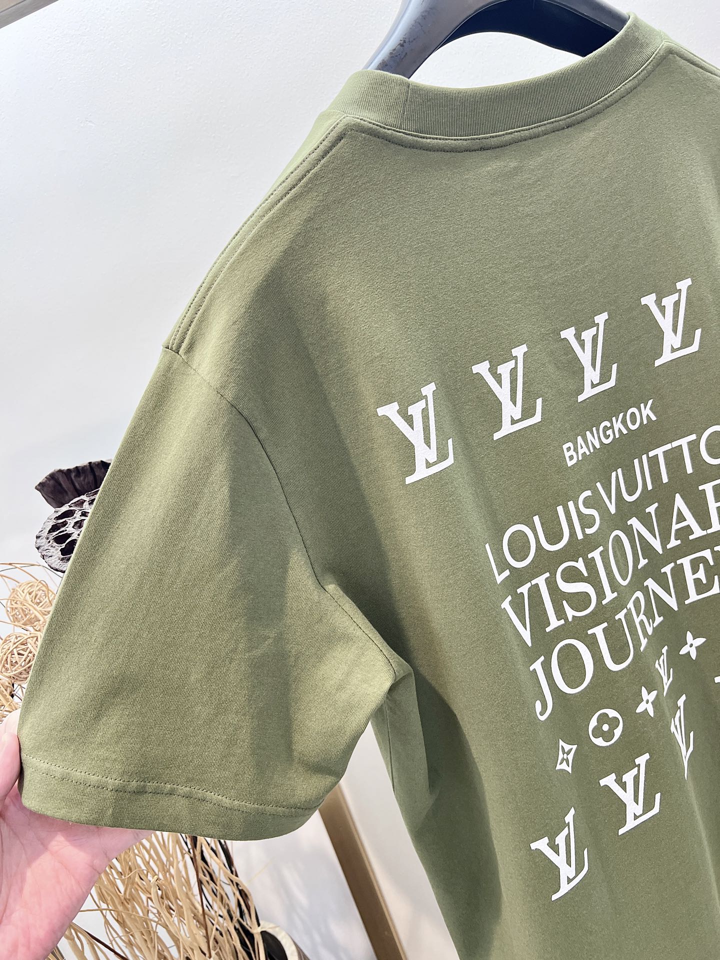 LV TSHIRT