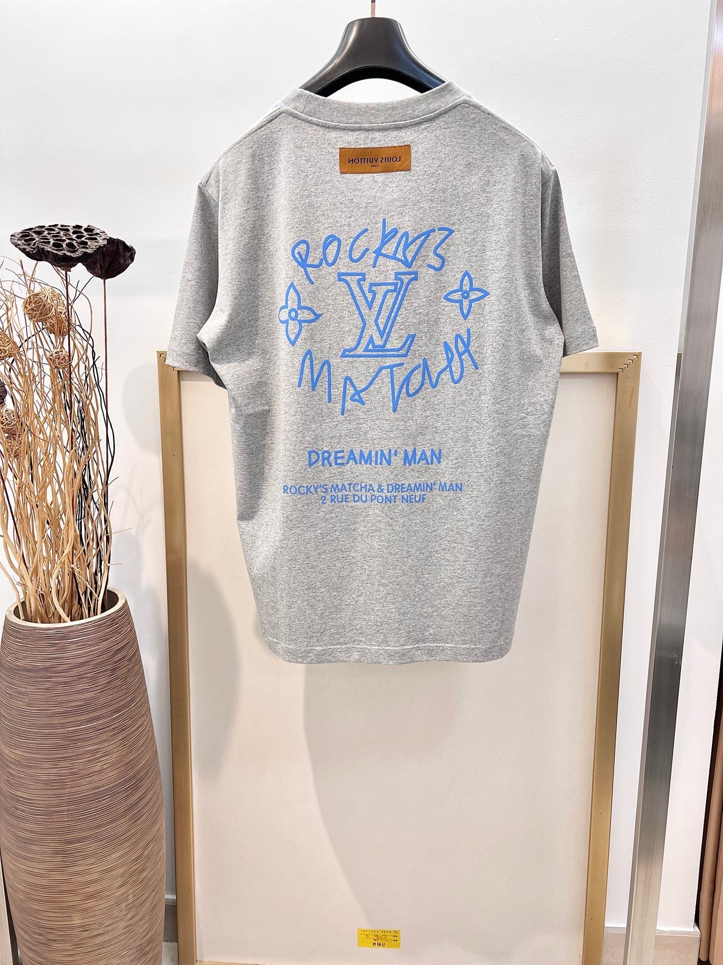 LV TSHIRT 2025