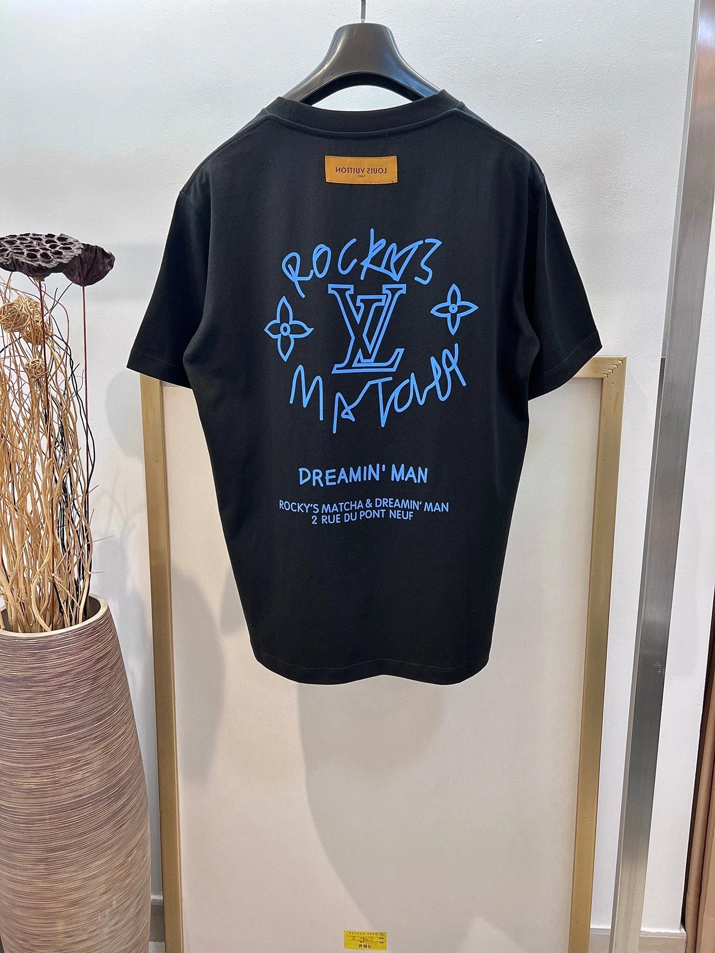 LV TSHIRT 2025